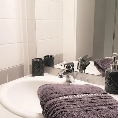 Apartment Le New Town - Balcony - City Center Rouen
