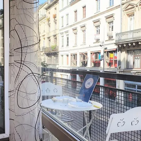 Apartment Le New Town - Balcony - City Center